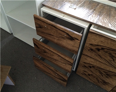Modern Large Storage Practical Wood Veneer Kitchen Cabinet